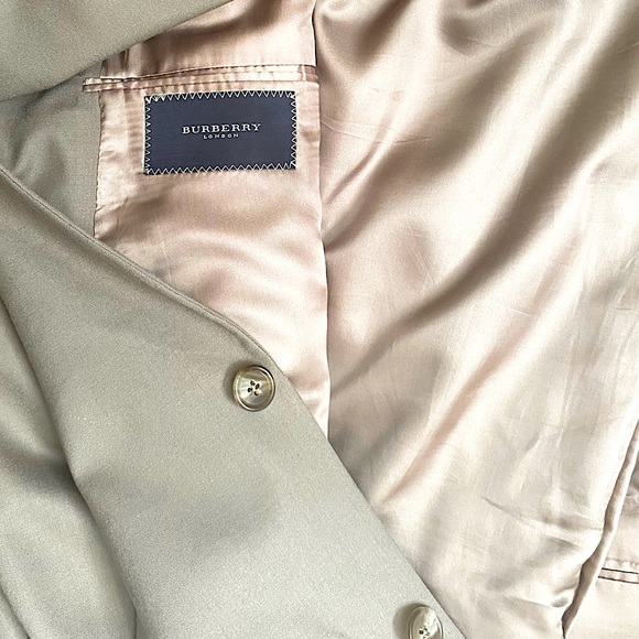 Burberry Light Olive Green Blazer 💫 XXLarge